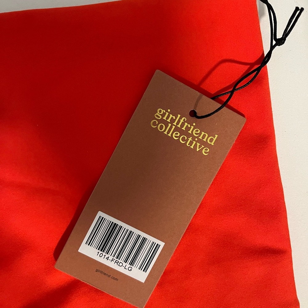 Girlfriend Collective Bianca One-Shoulder Sports Bra | NWT | Size L - Picture 2 of 3